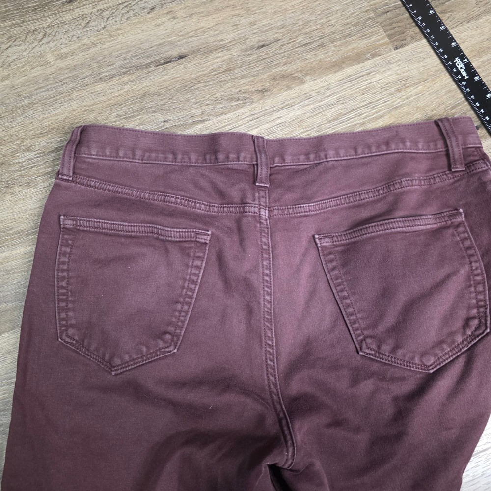 Banana Republic 35x32 Traveler Pants Mens Burgundy Excellent Slim Fit Chinos - Picture 5 of 6